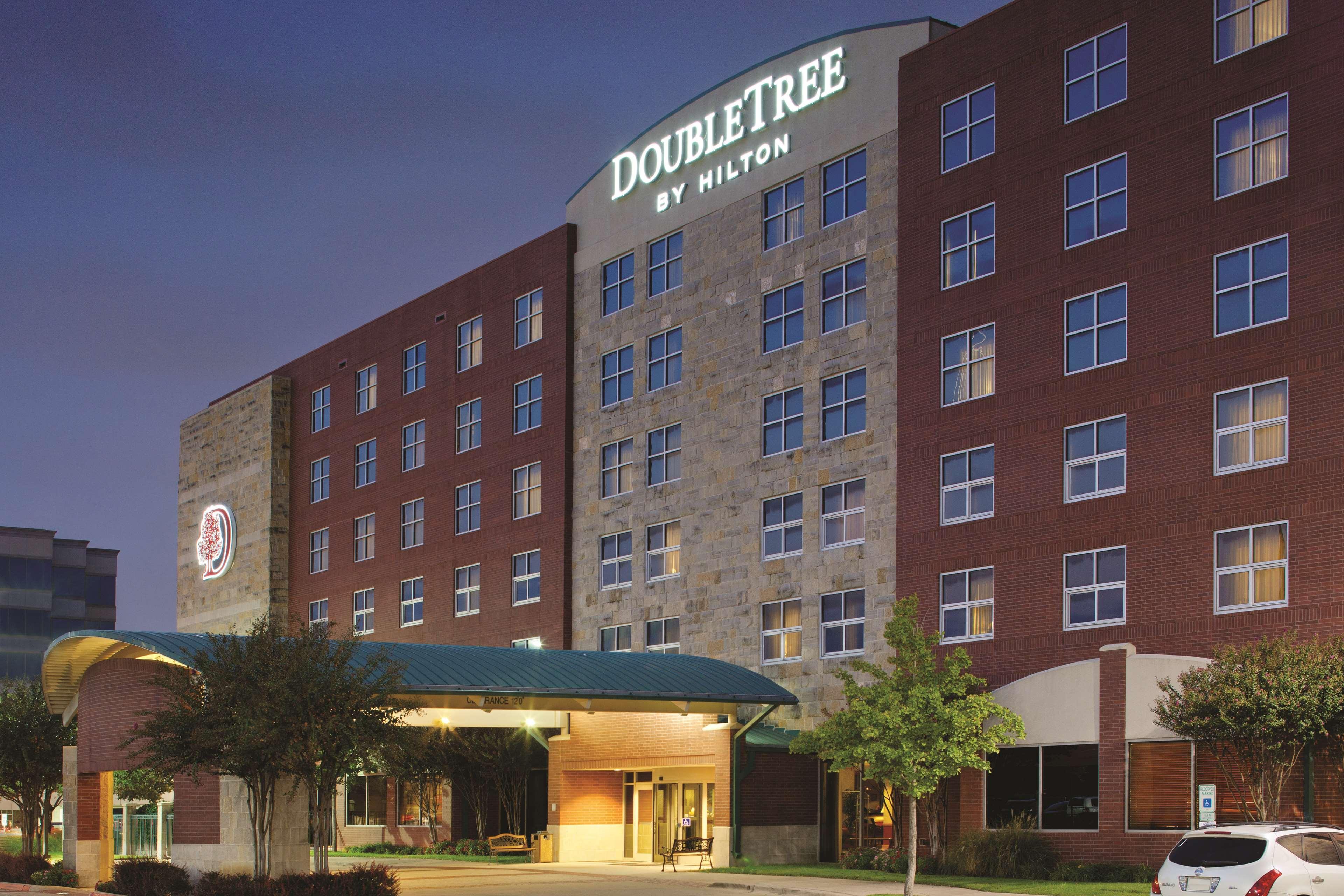 Doubletree By Hilton Dallas-Farmers Branch Exterior foto